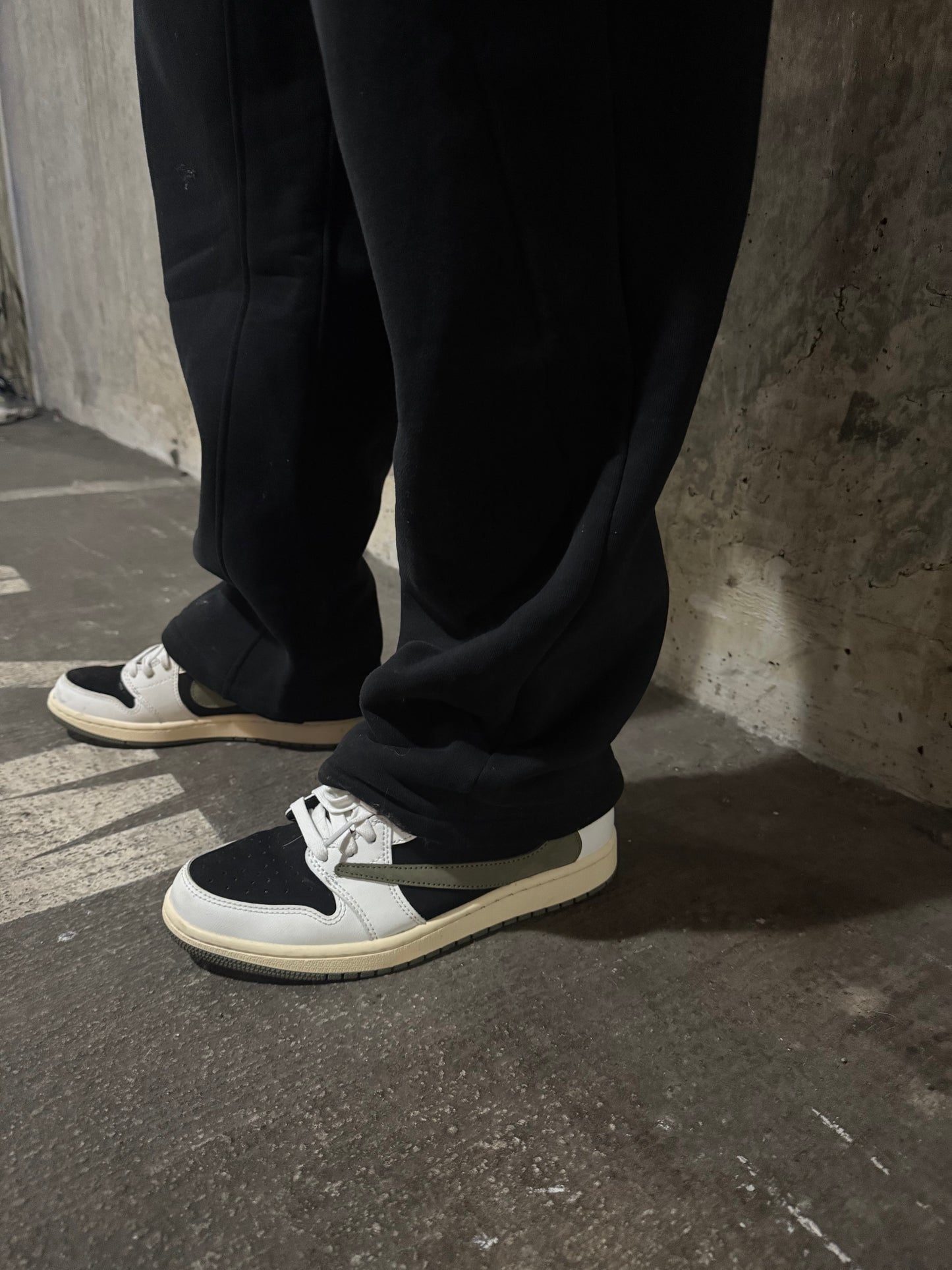Different Cloth - Wide Leg Joggers - *PRE ORDER*